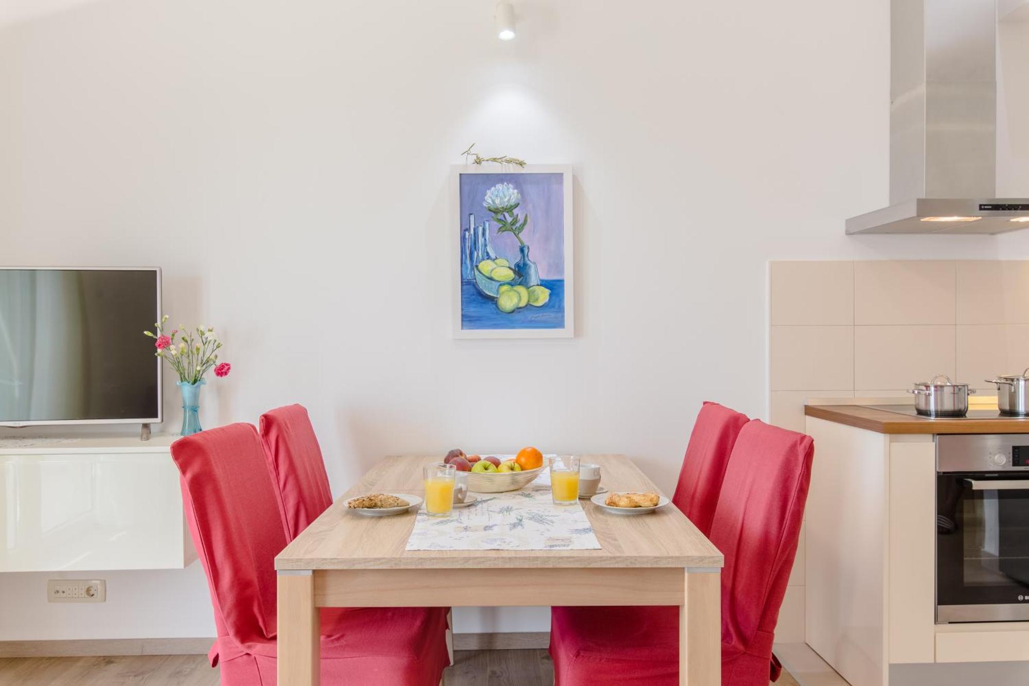 Apartments Kadenca Omis Ruang foto